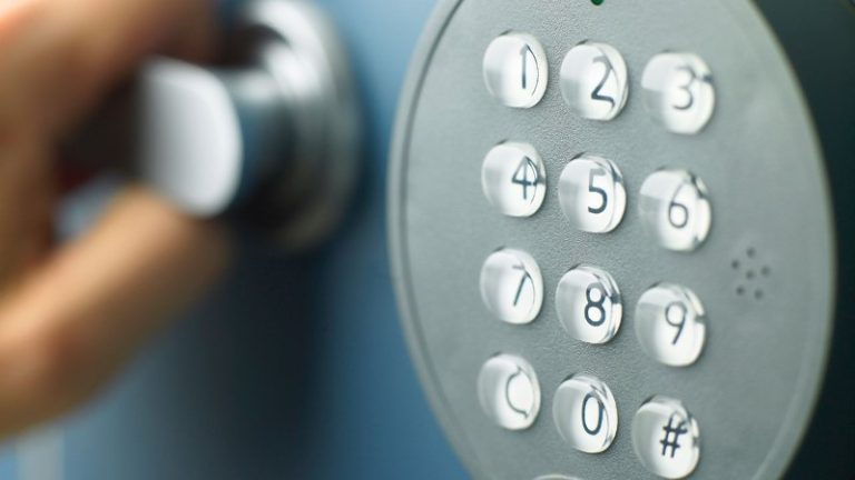 הגנה מלאה על פריטי קודש יקרים